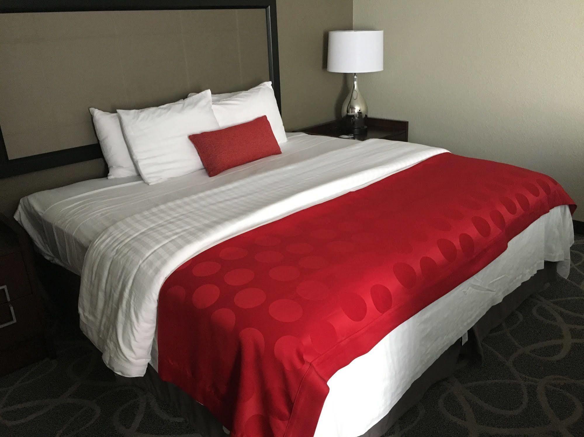 Clarion Inn Des Moines Airport Екстер'єр фото